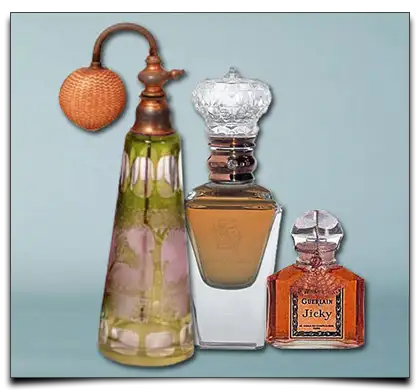 ozdobne flakoniki z perfumami