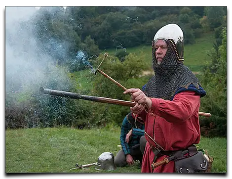 wystrzał z ręcznej puszki